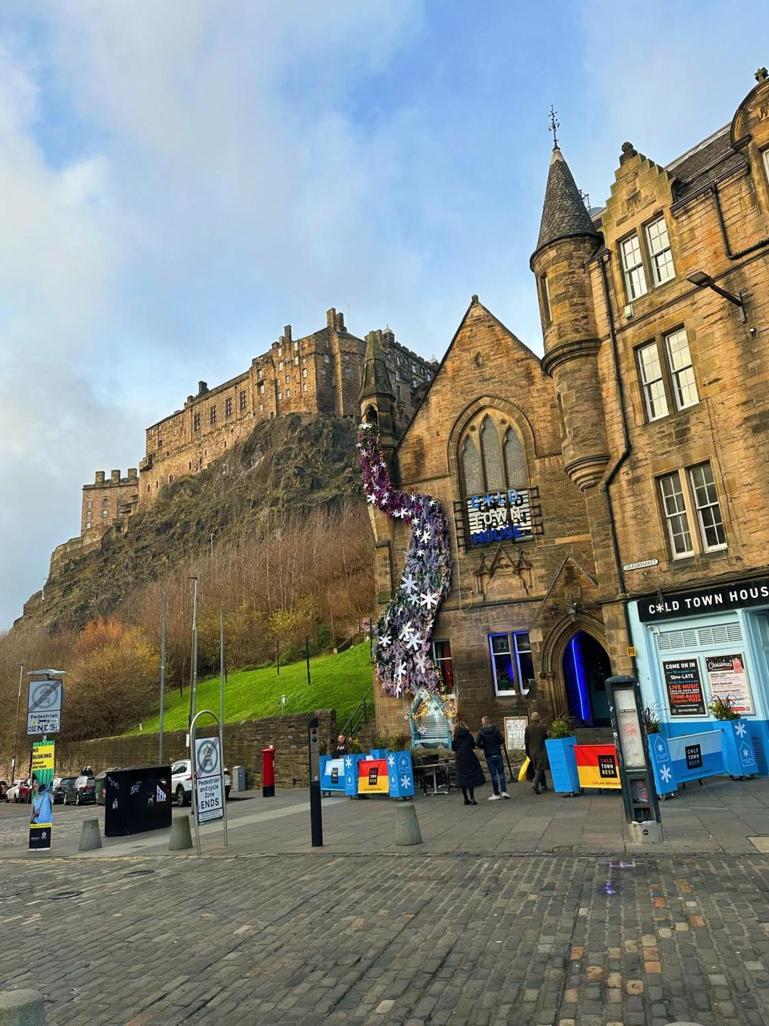 E'Holidays EDI Exterior photo